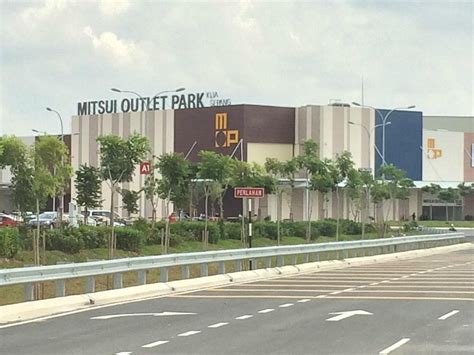 mitsui klia sepang.